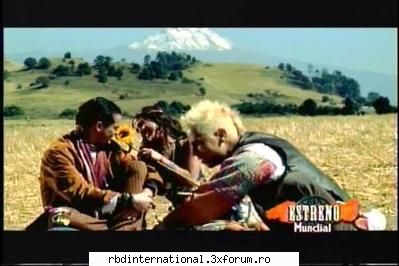 Capturi videoclipuri RBD - Anahi4ever - RBD
