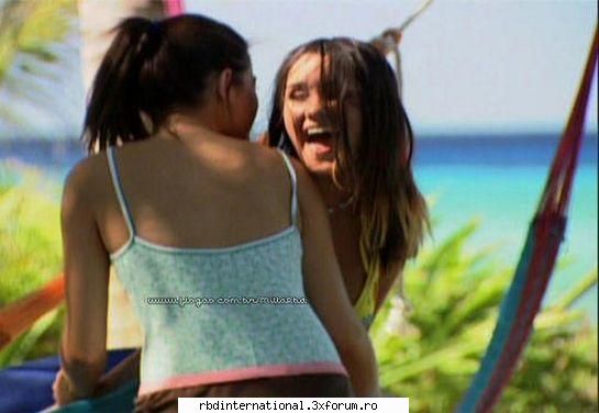 Galerie foto-Rebelde - roberta si lupita - Rebelde