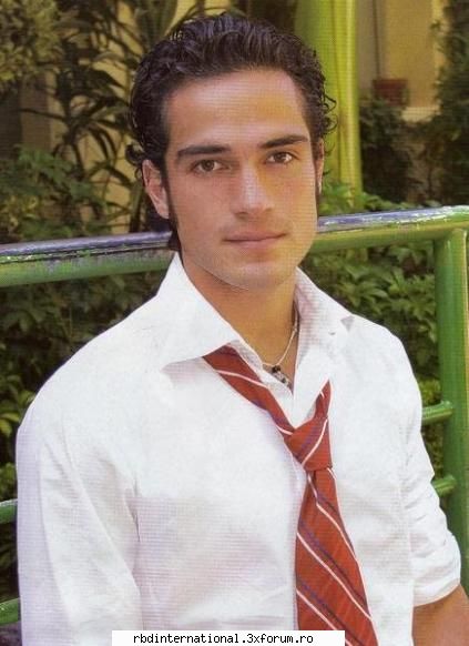 Poncho,Ucker sau Chris? - da-i inainte, poncho...ati vazut ce corp de - RBD