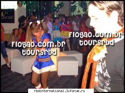 Poze de la ziua ei - Anahi4ever - Anahi