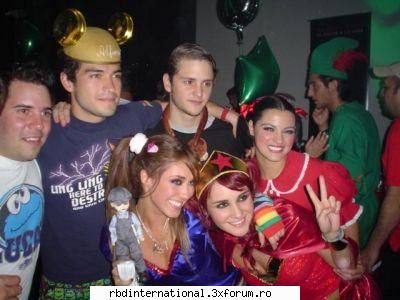 Poze de la ziua ei - Anahi4ever - Anahi