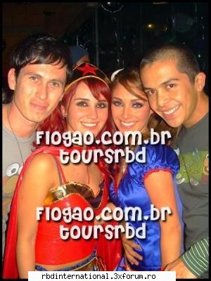 Poze de la ziua ei - Anahi4ever - Anahi