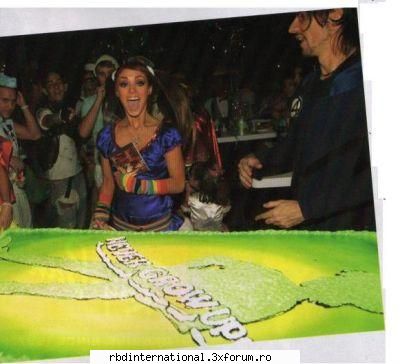 Poze de la ziua ei - Anahi4ever - Anahi