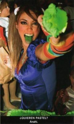 Poze de la ziua ei - Anahi4ever - Anahi