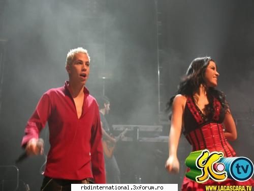 concert panama - may si chris a 5-a - Aparitii RBD