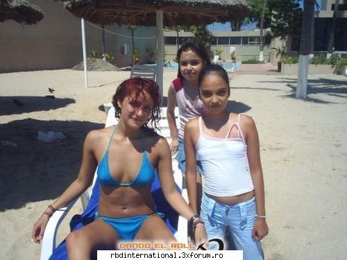 membrii trupei fumeaza....totzi!!!!! - alta cu dul......a 5a!! - RBD