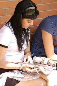 membrii trupei fumeaza....totzi!!!!! - a 7a e cu........maite!!!!!!! - RBD