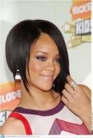 rihanna &nbsp; Moderatoare y traumada por Annie&Poncho