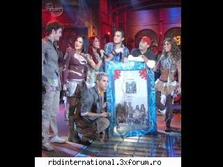 otro rollo..... - deyutza_anahilove - Aparitii RBD